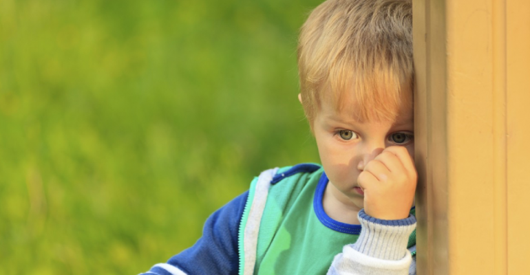 Cómo vencer la timidez durante la infancia