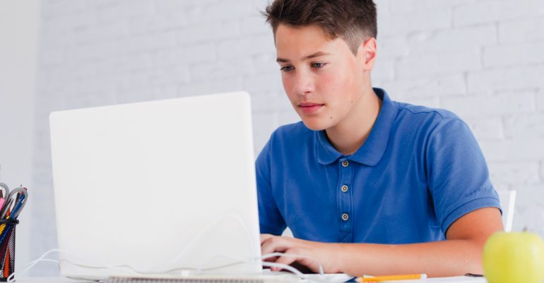 Logra un exitoso home schooling